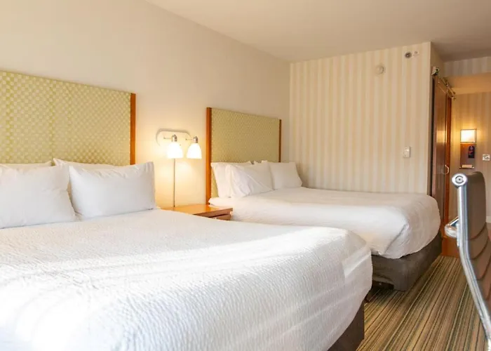 Holiday Inn Express Columbus Airport Easton